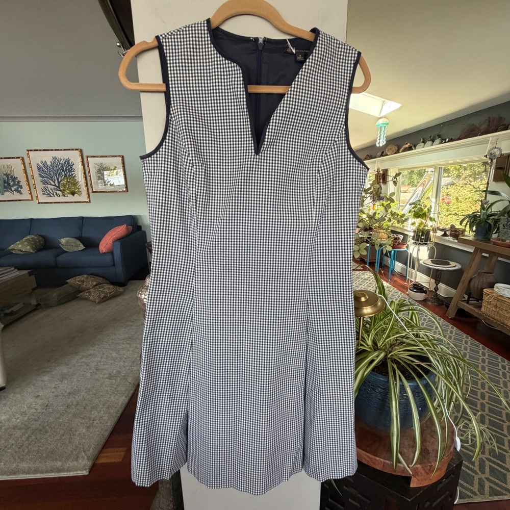 Brooks Brothers Dress Womens 8 Blue Gingham Excellent V-Neck Preppy Old Money